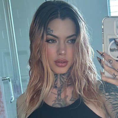 Chantal Danielle